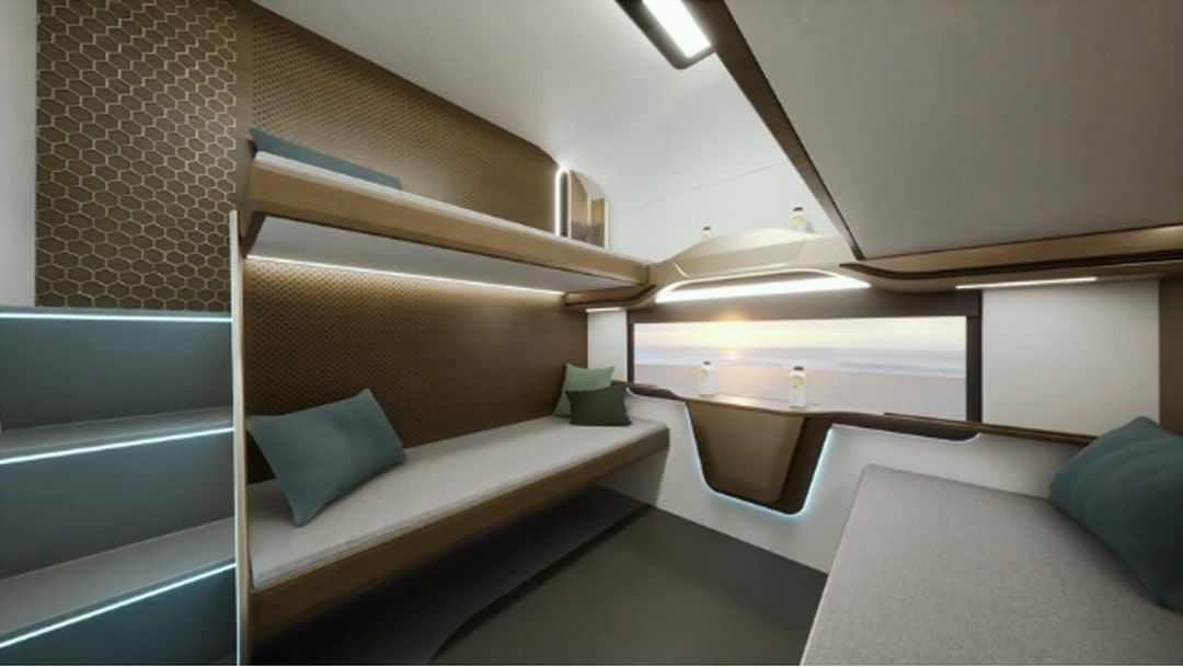 mygovindia's tweet photo. New India, New Infrastructure, New Train!

Here are the pictures of concept train - Vande Bharat (sleeper version).

#VandeBharat
#VandeBharatExpress
#NewIndia https://t.co/RHSlsPJLqa