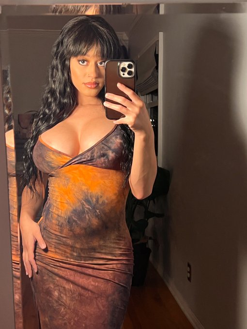 Wanna order pizza and fuck me? https://t.co/Wzz6rGQNnJ<a href="/tag/mvsales"class="tags"><span>#mvsales</span></a>