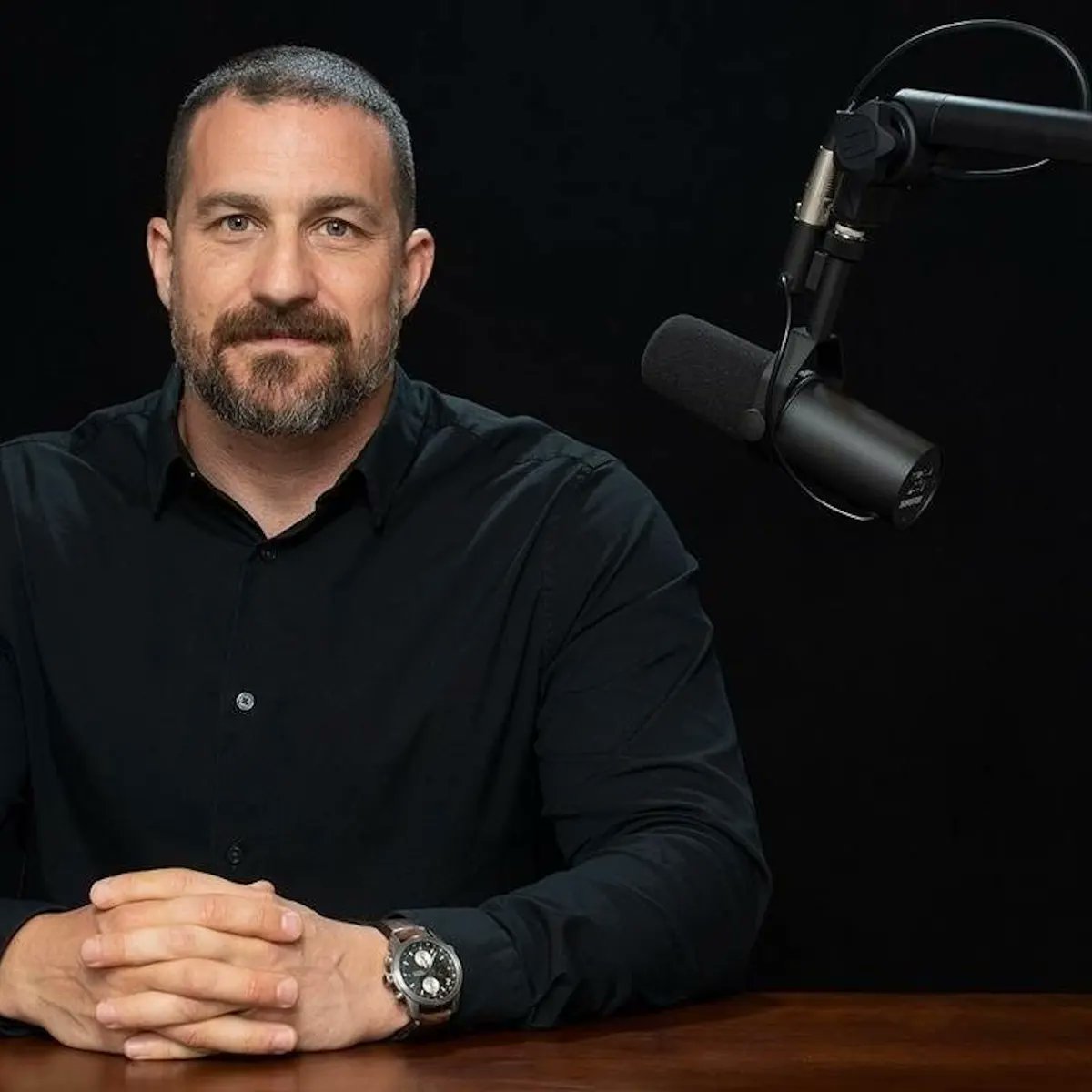 Andrew Huberman hosts the top health podcast in the United States.

He has made numerous contributions to the fields of brain development, brain function, and neural plasticity.

𝟏𝟎 𝐁𝐨𝐨𝐤𝐬 𝐑𝐞𝐜𝐨𝐦𝐦𝐞𝐧𝐝𝐞𝐝 𝐛𝐲 𝐀𝐧𝐝𝐫𝐞𝐰 𝐇𝐮𝐛𝐞𝐫𝐦𝐚𝐧 ...