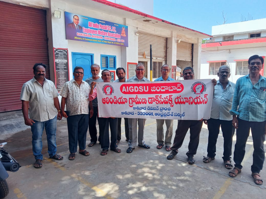 sreenath_srs's tweet photo. Kakinada division
#justice4gds
#regulariseGDS
@AshwiniVaishnaw 
@narendramodi
@AmitShah https://t.co/SllX3iACFA