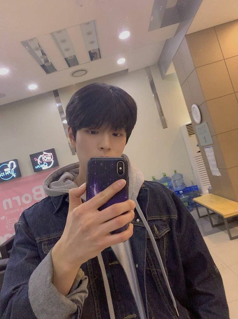 Hourly Seungmin🐶🎶 tweet media