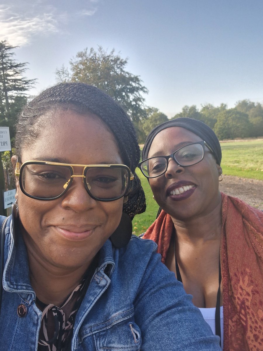 ShantelThomas77's tweet photo. Beginning to unpack the residential I attended at @CumberlandLodge.  My heart is full - I was able to just Be.  I celebrated with the most Brilliant, Black Professionals in the business of Protecting Young Black Lives.  Objective? To @PowerTheFightUK  against structural racism. https://t.co/8toJ2UVNUL