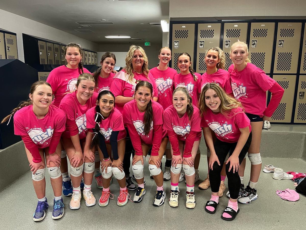 kamcrawf's tweet photo. Tonight was Dig Pink Night. 
It was an emotional night for me, but I was so proud of our girls. 
They defeated Centennial in a hard fought five set match.
So blessed to be part of Middleton volleyball. https://t.co/9aURI8U5PA