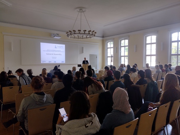 TRR_FungiNet's tweet photo. The #FungiNet Annual Meeting & Symposium started today! We're looking forward to interesting talks, discussions, and insights from our awesome keynote speakers Prof. N. Gow @neil_gow, Prof. D. Underhill and Dr. R. A. Drummond @theRAD_lab https://t.co/GzQ1IRwrYn