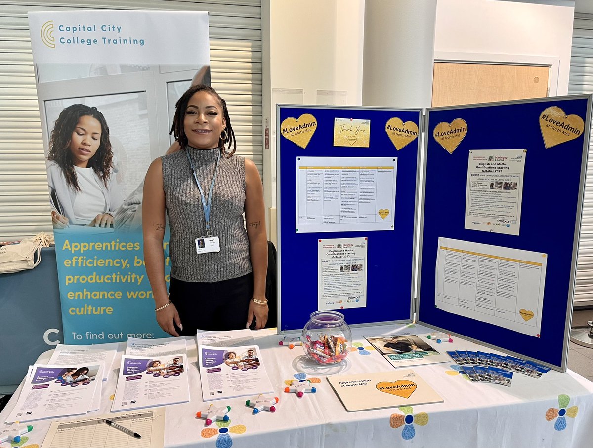 kerry_bradley23's tweet photo. We continue to celebrate #LoveAdmin week @NorthMidNHS 💛

Visit the main hospital atrium today 11am-2pm. Shanice and Colleague from @CapitalCityCGrp are hosting our #LoveAdmin stall and are keen to share their knowledge and top tips on accessing apprenticeships in the NHS 💛 https://t.co/BjNCaRxumc