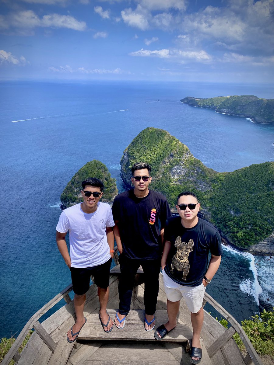 Trio calon wong sukses <a href="/reza_puthon/">Puthon</a> <a href="/bayu_buleee/">Bayu Seno Adji</a>