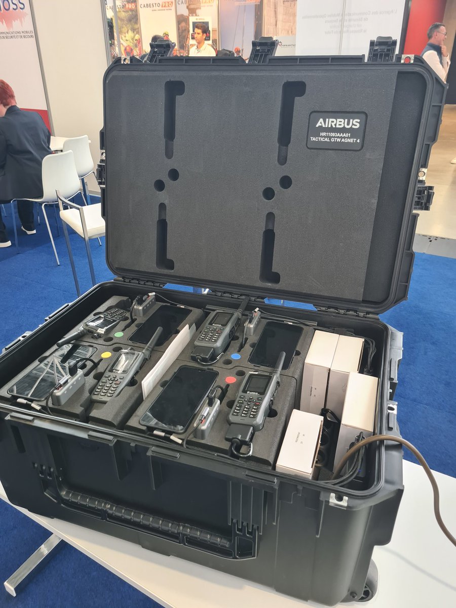 ACMOSS_FR's tweet photo. #J1 CNSPF23
Rejoignez-nous sur le stand ACMOSS 5G12 pour répondre à toutes vos questions ! :
🚀 - Déploiement RRF et intégration avec NexSIS18-112
💪 - Avancée de Syrius et démonstrations
📈 - Offre de services et simulateur de coûts
#GoRRF #Comipy https://t.co/DeeCE89FXk