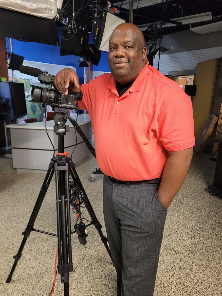 TCTA (@tctatuscaloosa) on Twitter photo Meet Mr. Harper. With over 15 years of television experience and 11 years of teaching, Harper says that working with students is a very "sound" investment for the future of broadcasting. #amazingtothecore <a href="/TCSBoardofEd/">T🍏S Board of Ed</a> <a href="/egmackey/">Eric Mackey</a> <a href="/MikeDaria/">Mike Daria</a> <a href="/BranchJetta/">Jetta Branch</a> <a href="/jimmyhull_CTE/">Jimmy Hull</a> <a href="/ESPNupe/">James Darin Pope</a> Meet Mr. Harper. With over 15 years of television experience and 11 years of teaching, Harper says that working with students is a very "sound" investment for the future of broadcasting. #amazingtothecore <a href="/TCSBoardofEd/">T🍏S Board of Ed</a> <a href="/egmackey/">Eric Mackey</a> <a href="/MikeDaria/">Mike Daria</a> <a href="/BranchJetta/">Jetta Branch</a> <a href="/jimmyhull_CTE/">Jimmy Hull</a> <a href="/ESPNupe/">James Darin Pope</a>