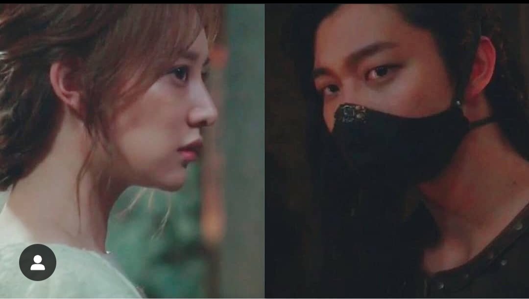 Yangcha0705's tweet photo. Their eye contact made me crazy 🤪
#yangcha
#tanchacouple https://t.co/xYGzggYf4S