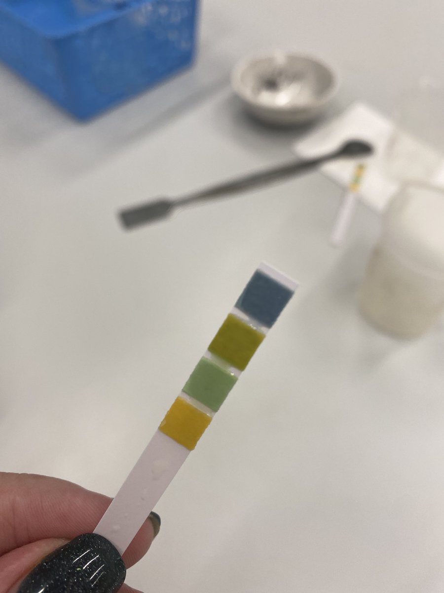 Making clouds today in <a href="/HISYear5/">HISYear5</a> #science - demonstrating the processes of the water cycle and investigating pH. We started with a salty acidic ‘ocean’ but after evaporation/condensation we were amazed to find we had collected neutral pH clean water! <a href="/HELPISKL/">HELP International School</a>