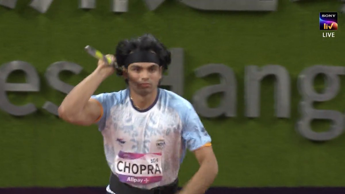 __Sn_e_ha__'s tweet photo. His first throw was so good! Nullifying that throw is totally unfair.
#AsianGames2022 #NeerajChopra #Javelin https://t.co/FGVcDURgJg