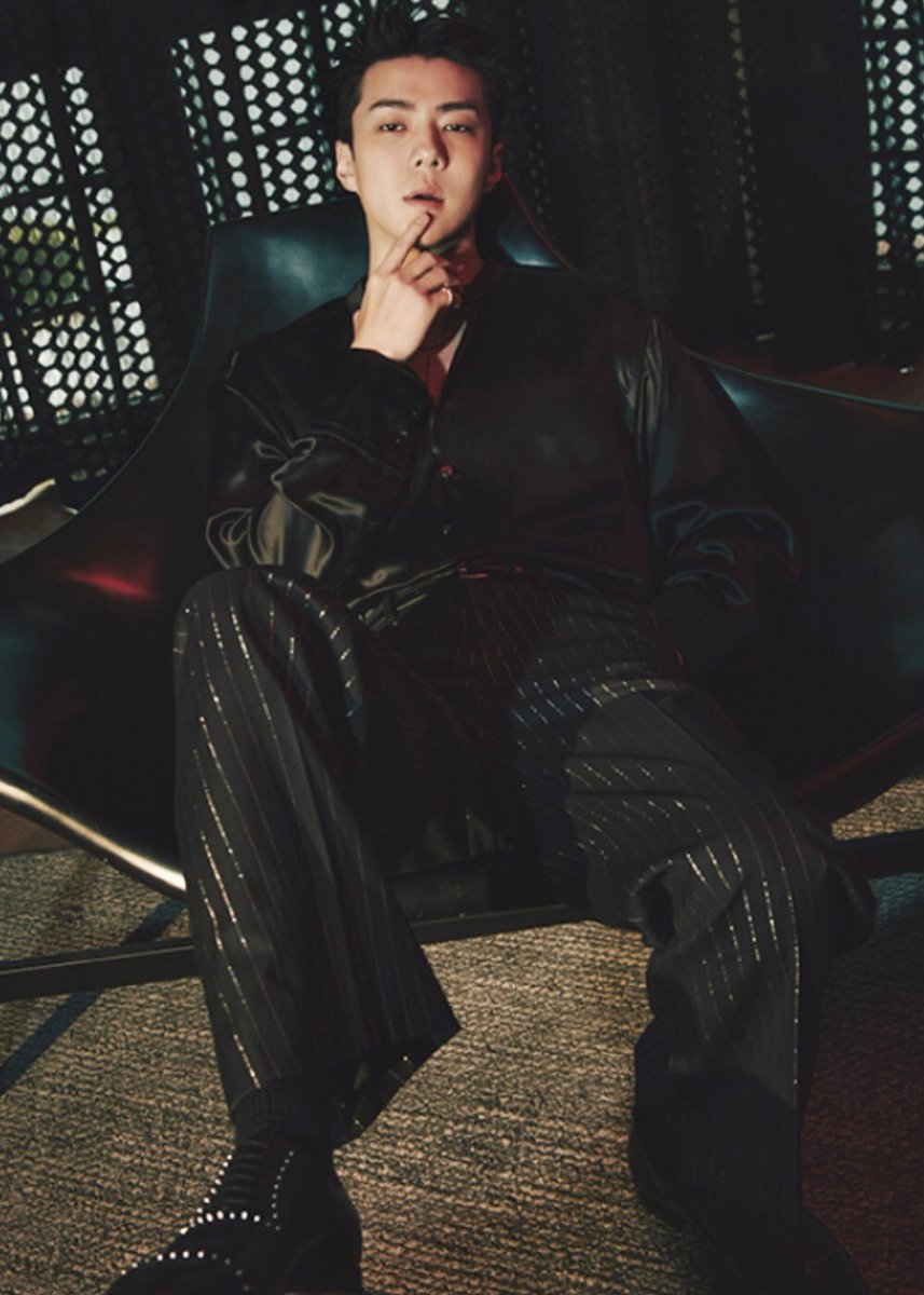 no thoughts, head empty, just this sehun 🤌🏻😩