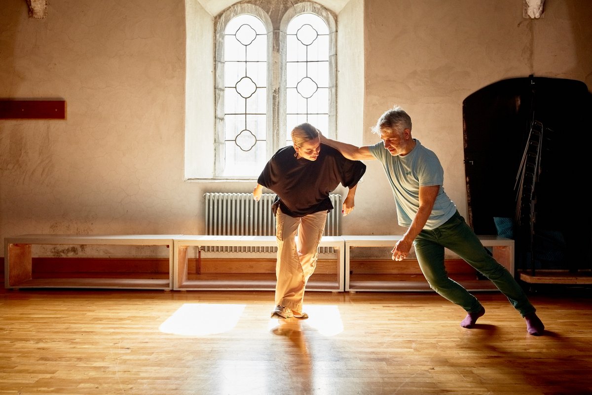 Listening, sharing, attuning

#CROWDdance 2023 artists Jacqueline Neuenhausen & Dylan Quinn during their stay at DL back in September, exchange experiences, allowing space for discussion and exploration to surprising and fruitful results.

Beatiful shots by Maurice Gunning