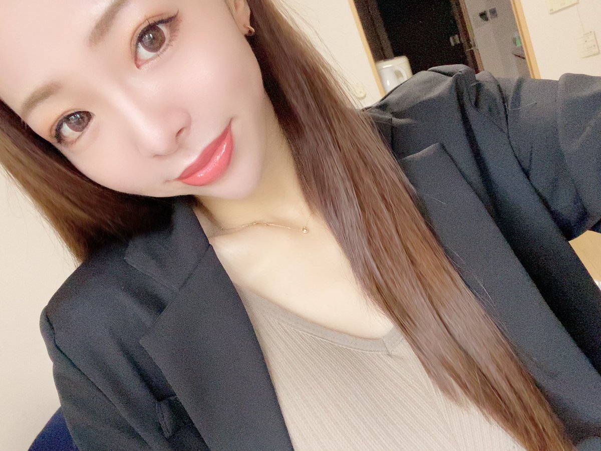 naaami__model's tweet photo. 最近📸
全然撮影会出れずすみません🥺 https://t.co/FFNJcg0h7F