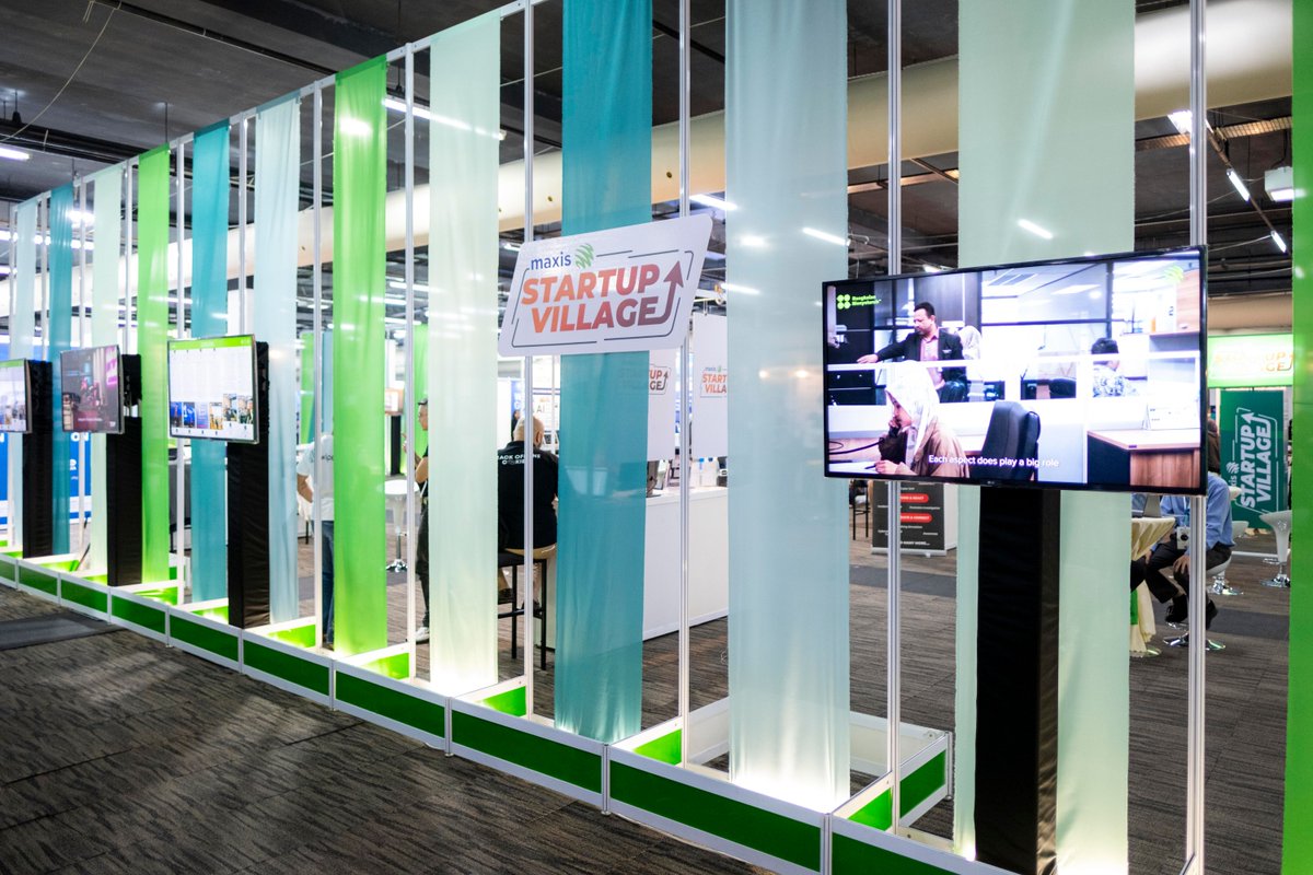 Maxis's tweet image. Come by the Startup Village at LVL 1, spend some time to get to know what the future of tech looks like and find out how you can #ScaleWithMaxis. #WCITDECS2023 #IDECS2023