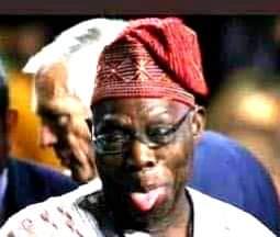 Poker__T's tweet photo. TINUBU forged to become Lagos state governor,  forged to become president,, he should recieved double sentence and all his properties within and outside Nigeria should be confiscated.

We must clean the mess of our fathers. #Omoluabinodeyforgecertificate https://t.co/6lrKUElqw0