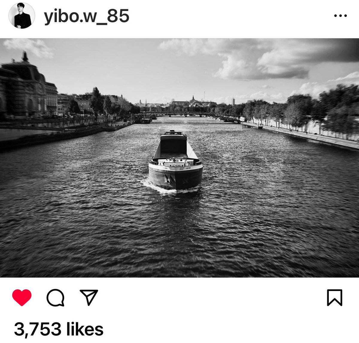 SgWangyibo's tweet photo. 231004/ Wang Yibo INS update 

CHANEL PRINCE WANG YIBO
#WangYibo_ChanelSS24
#WangYibo #PFW #CHANELSpringSummer @CHANEL https://t.co/rmDuAUX7r4