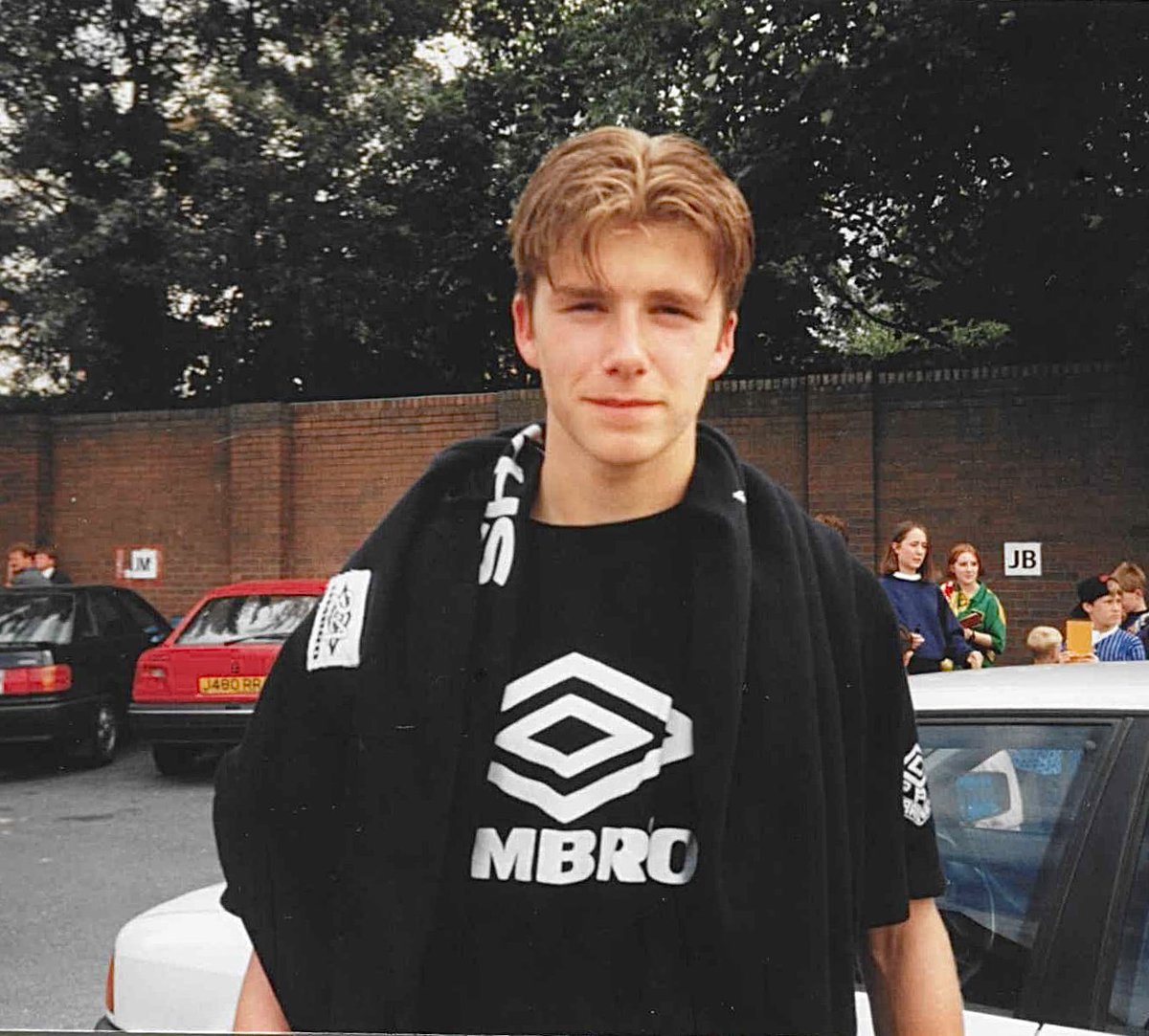 In honour of the new Beckham documentary on Netflix - here’s a couple of pics from when 16 year old me truly believed I was destined to be Mrs Beckham… 😍🤣
-
#beckham #davidbeckham #netflix #football #manunited