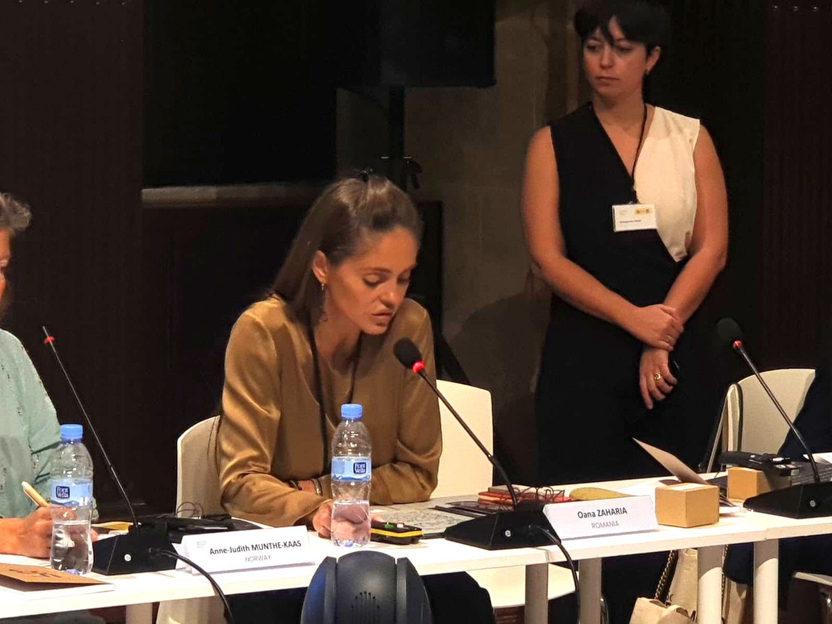 PatrimoniuRO's tweet photo. The director of the National Institute of Heritage, Ms. Oana Zaharia, Ms. Luana Floricică, deputy general director and Ms. Daniela Mihai, deputy director of Programs, participated in the European Heads of Heritage Forum that was held during 26-30 of  September 2023 in Seville. https://t.co/isfeAoviDX