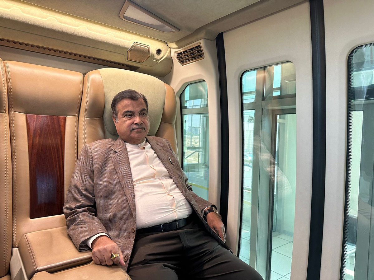 nitin_gadkari's tweet photo. Visited the Pilot Certification and Experience Center of uSky Technology and took a test ride of the Sky Bus to experience the safety and evacuation demo in Sharjah, UAE, during my en route to India from Prague.

uSky Technology has developed Sky Bus solutions, and iSky Mobility has tied up with uSky to bring these mobility services to India. #SkyBus