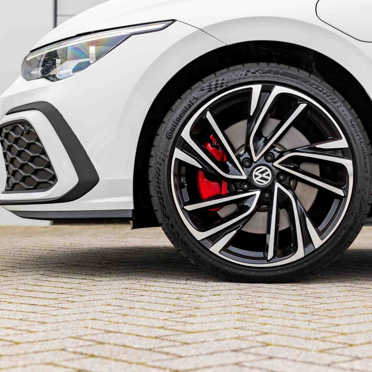 💚Volkswagen Golf 1.4 eHybrid 245pk DSG GTE💚  💶: € 599,- excl. BTW all-in! (20.000 km / 30 mnd) 🐎: 245 pk
🏎: 225 km/h
📈: 6,7 seconden (0-100 km/h)
🔋: 62 km
💡: Full LED
🛞: 19 inch 
🛒: bit.ly/3Q5vipG
✉️: info@leaseroute.nl 
📞: 030-2006700