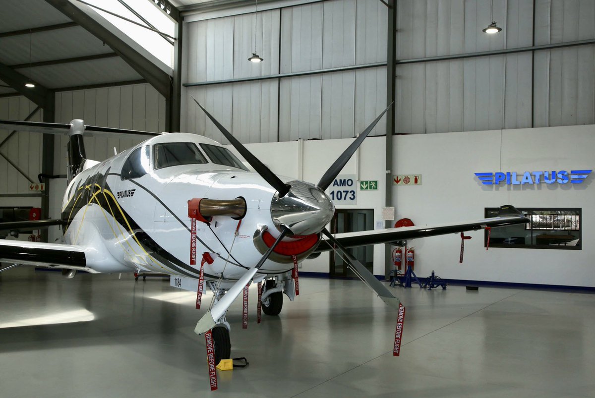 PilatusCentreSA's tweet photo. Workshop Wednesday 🛩🛠⚙️💻
Providing the ‘Pilatus Class’ Service to our African based fleet of Pilatus Aircraft
#Pilatus #PCSA #PilatusAircraft #FlyPilatus #PilatusClass #PC24 #PilatusPC24 #PC12  #PilatusPC12 #Maintenance #AMO #MRO
📸 @africanpilot https://t.co/ki02w5Z3YR