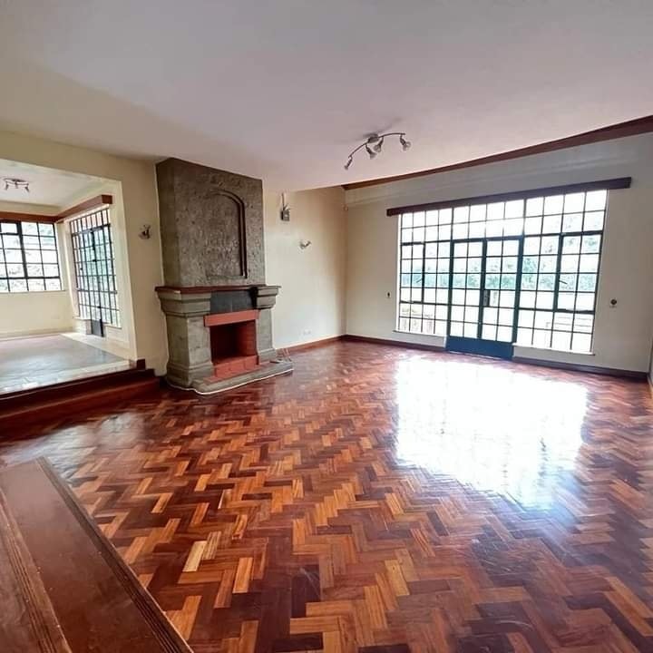 Propscout_Kenya's tweet photo. 5 bedroom maisonette to let in Karen, this elegant property is in a secure gated community renting at Kshs 250,000. Call 0723724351 or click the link to view more https://t.co/Y9BiHo8wHt https://t.co/Ybw3ZWNT1w