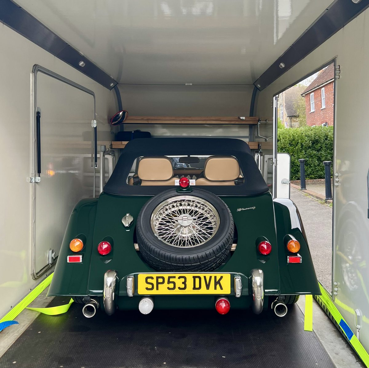 Our 2003 Morgan Plus 8 35th Anniversary with just 2,900 miles from new is on its way to its new Oxfordshire home. Thank you for your business.

Thanks to @ark_automotive

#sold #morganmotors #morganmotorcompany #morganplus8 #morganownersclub #morganadventure #nutleysportsprestige