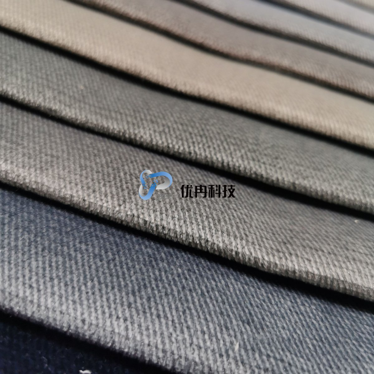 Czjyrsx's tweet image. Our SofaFabric is perfect for those who value comfort and sustainability. Cotton is breathable, hypoallergenic, and eco-friendly. Go green with your furniture choices! #HomeFashion #SofaDecor #sofafabric #fabric #textile #polyester