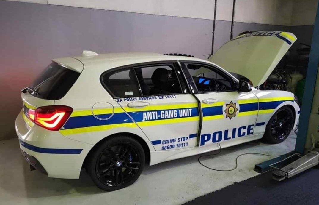 JosiahThobejane's tweet image. Don’t even try out-running these

BMW 128ti &amp;amp; M140i
VW Golf 7.5 GTI
Ford Focus 3.5 ST

What a way to spend my taxes 😍😍