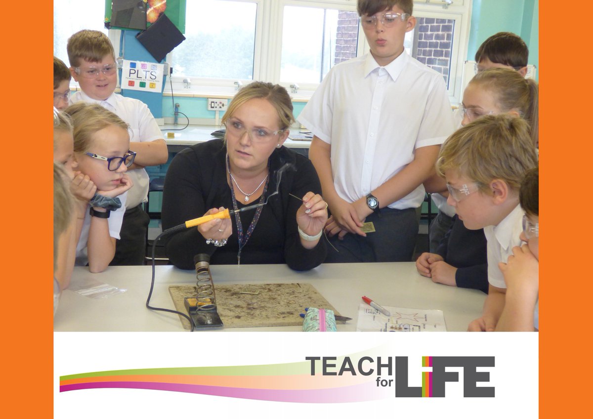 TfL_ITT's tweet photo. Are you looking to apply for teacher training starting in September 2024? Not sure where to start or have questions? Join us tonight @AshbySchool for an Information Event from 5pm - 7pm.
#getintoteaching #teachforlife https://t.co/lmuIeExgf3