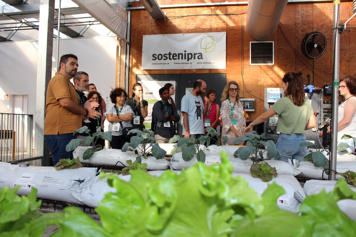 Wonderful first day at <a href="/ECIUniversities/">ECIU</a> conference with poster presentations by @stillguido and <a href="/pietro_tonini/">Pietro Tonini</a> and a guided tour by <a href="/sostenipra/">Sostenipra Research Group🌿</a> at <a href="/ICTA_UAB/">ICTA-UAB</a>!