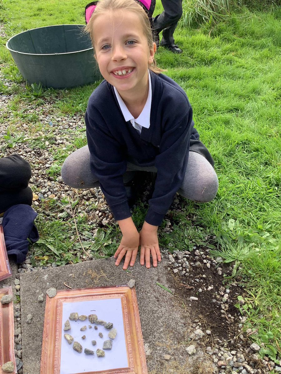 We are artists inspired by Andy Goldsworthy!