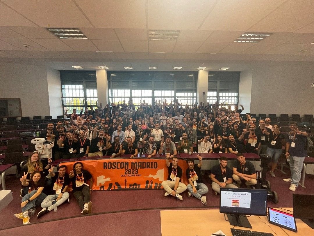 red_5r's tweet photo. La semana pasada se celebró #ROSConMadrid2023, punto de encuentro de toda la comunidad de ROS, al que pudieron asistir algunos miembros de #RED5R de @aimenct y @FADA_CATEC. https://t.co/0ZtEnPptjd