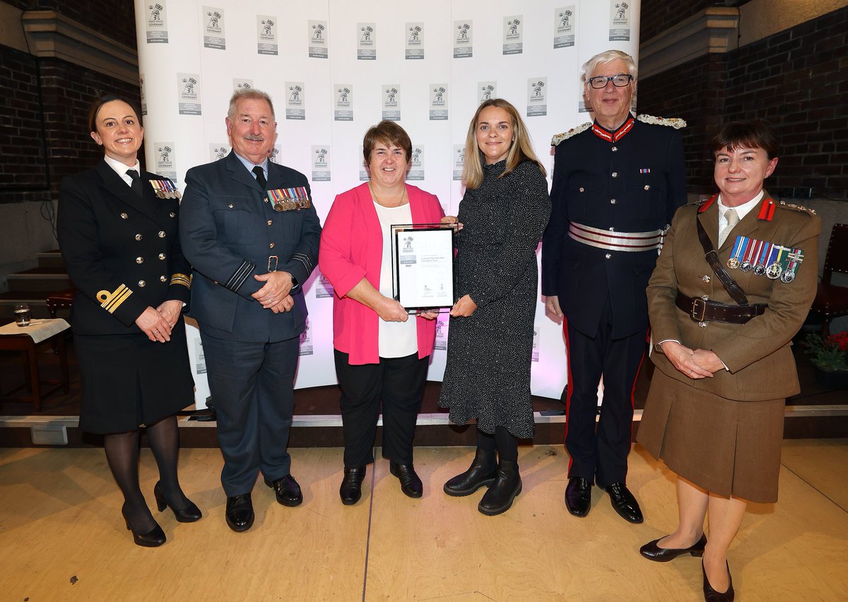 Liverpool Women's People Team (@lwhpeople) on Twitter photo Proud to receive the Employer Recognition Scheme Silver Award 2023 on behalf of <a href="/LiverpoolWomens/">Liverpool Women's University Hospital</a> demonstrating the Trust's commitment to supporting serving, reservists, veterans and their families #silverERS23 #nwrfca Proud to receive the Employer Recognition Scheme Silver Award 2023 on behalf of <a href="/LiverpoolWomens/">Liverpool Women's University Hospital</a> demonstrating the Trust's commitment to supporting serving, reservists, veterans and their families #silverERS23 #nwrfca