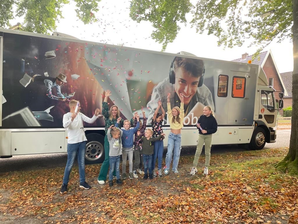 De Kinderboekenweek start met boetevrij voor de jeugd! 👉 facet-emmen.nl/nieuws/jeugd-b…