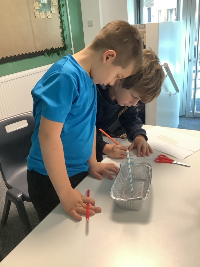 NewquayPrimary's tweet photo. For their writing lesson yesterday, Severn class worked in pairs to build boats. The pupils then looked at imperative verbs in order to write instructions and tell others how to build one. https://t.co/OnPN3I7wOL