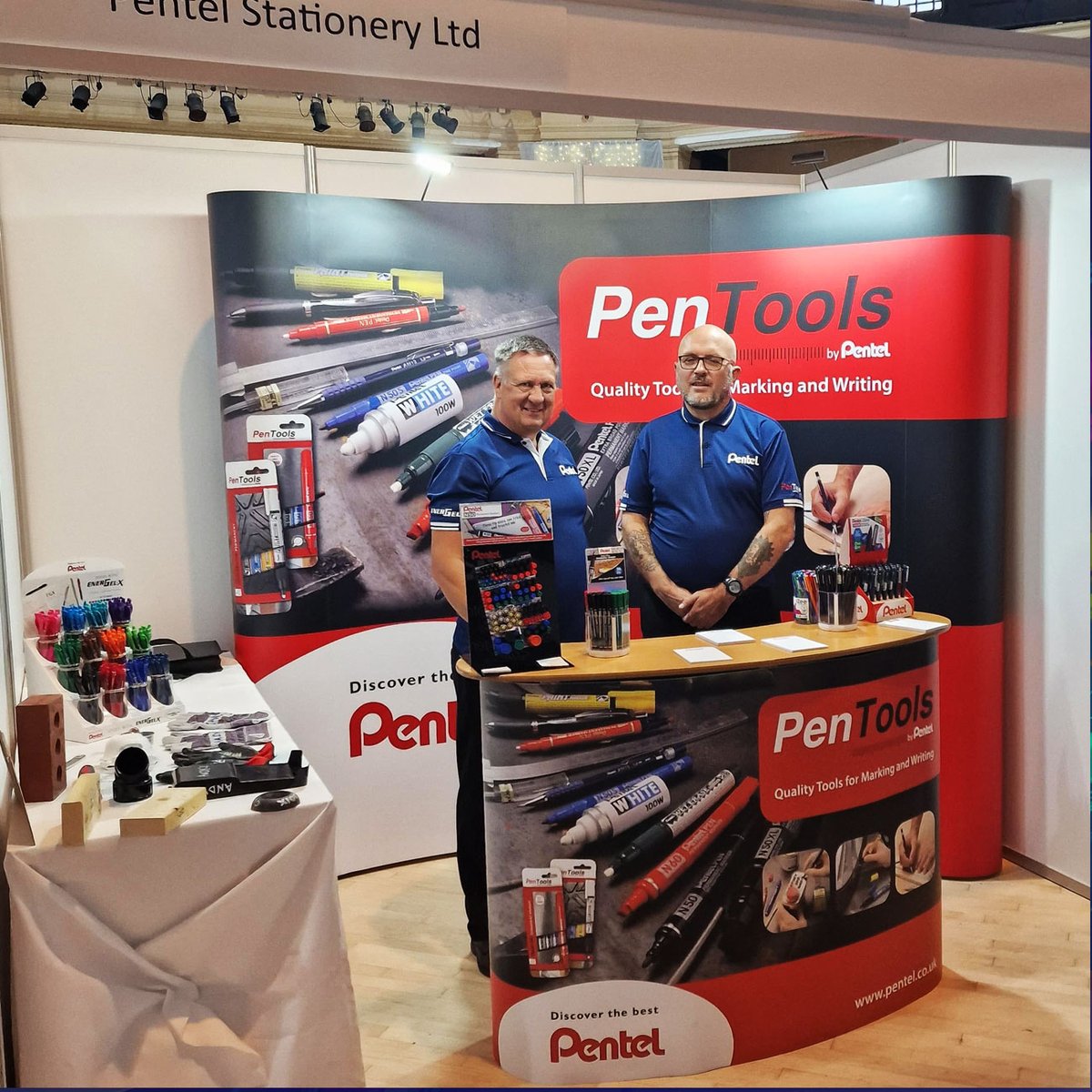 PentelUK's tweet photo. Day 1 of #TheLangstaneBusinessShow at the Beach Ballroom Hotel in Aberdeen showcasing our superior range of #PenTools markers, mechanical pencils &amp; pens. We guarantee quality, reliability &amp; performance from all of our products. Come &amp; see for yourself, stand 22. 
#trade https://t.co/aWs3PzhlCu