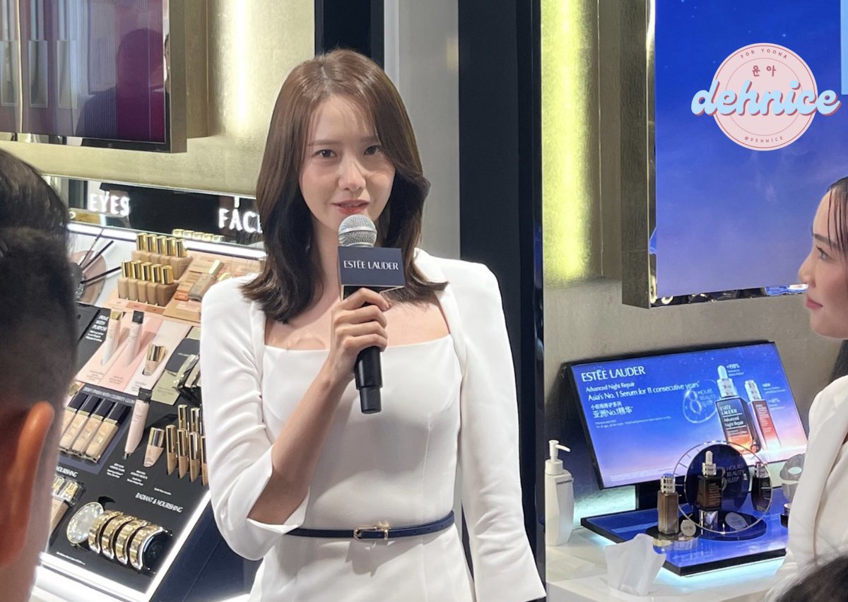 dehnicee's tweet photo. #YOONA [20230928] Yoona at Singapore - Estée Lauder ION Orchard Boutique (1) #YOONA #YoonAinSG #YoonAxEsteeLauder https://t.co/xMd1eNJTKF