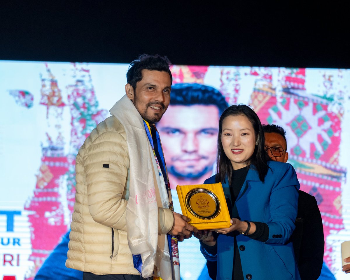 Miss_Monyul's tweet photo. It was an absolute privilege to have the charismatic Bollywood actor, @RandeepHooda, grace our event as the Guest of Honour. We extend our heartfelt gratitude to Randeep sir for sparing his precious time to attend the program. https://t.co/Q6IxbNvnkf