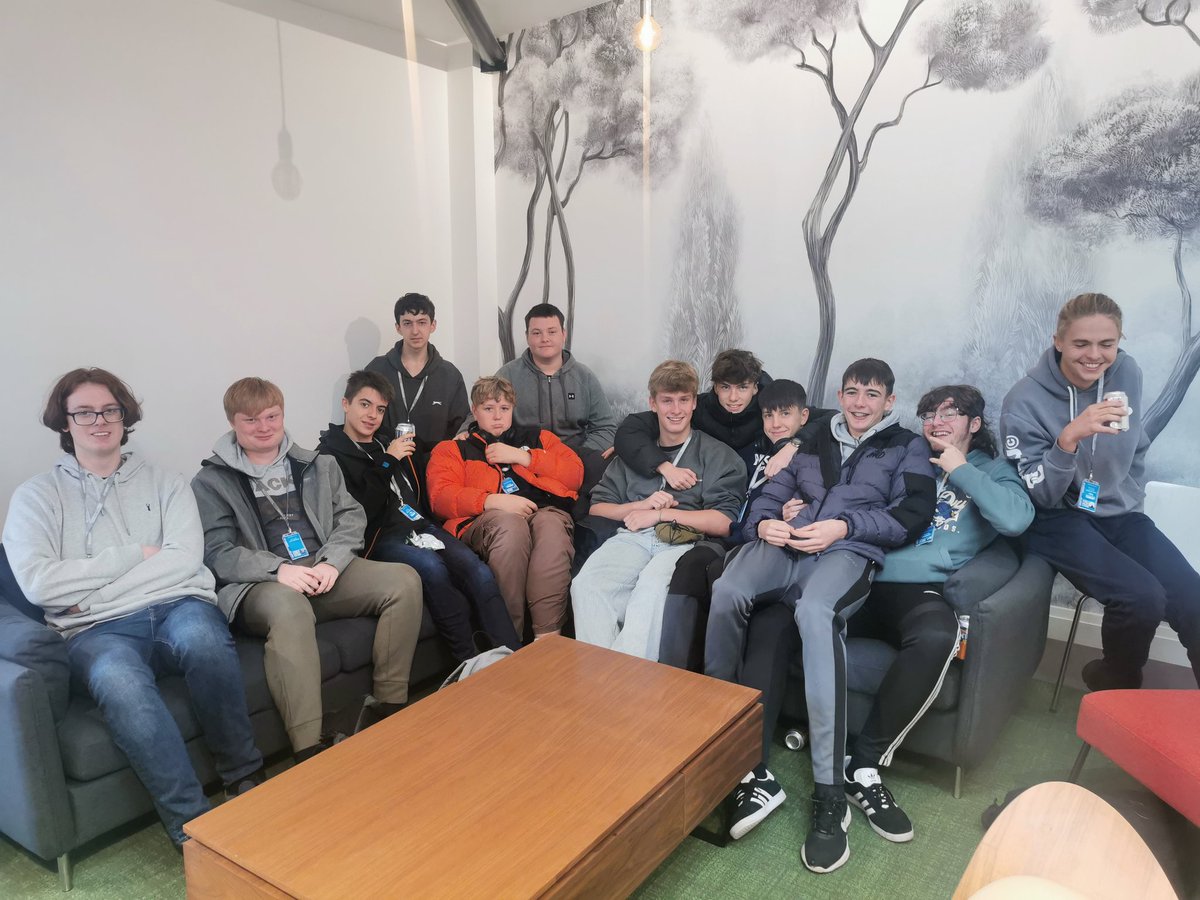 T Level Design Engineering Runshaw tweet media