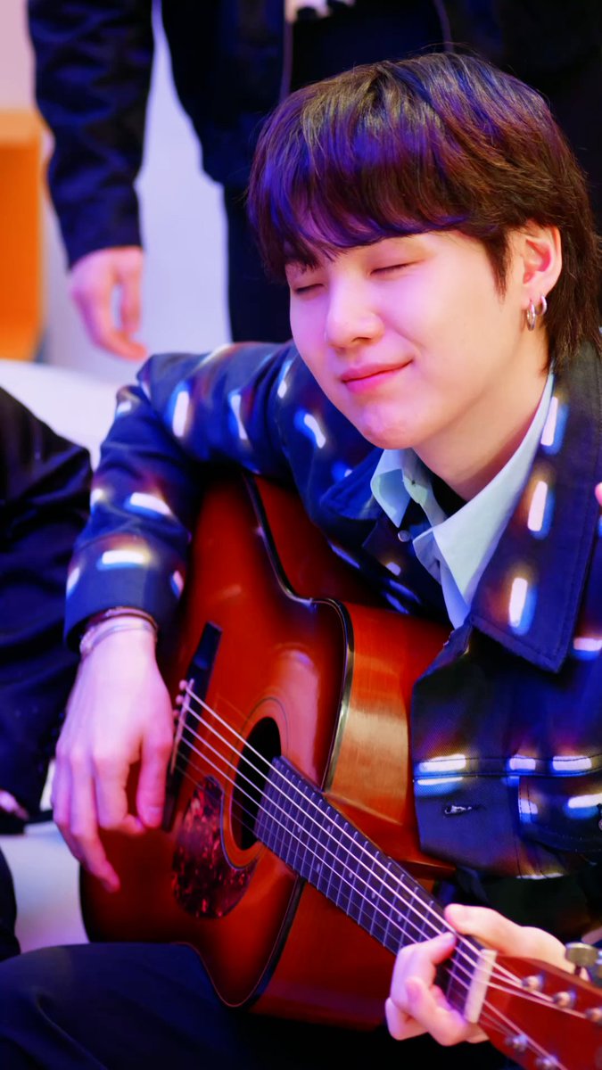 SUGATeam93's tweet photo. 🪷D-DAY LOTUS GARDEN TO 2025 24/7🥢 #24_7WITHD_DAY #D_DAY_TO_NOMINATIONS🏆
#suga_globalunion_stationhead_fulltime 
🔥D-DAY BEST ALBUM 2023📀

Join us on Stationhead now 🐝🐝🐝
👉
 https://t.co/6tZxXDUwdG https://t.co/ZN1eh3STfq
