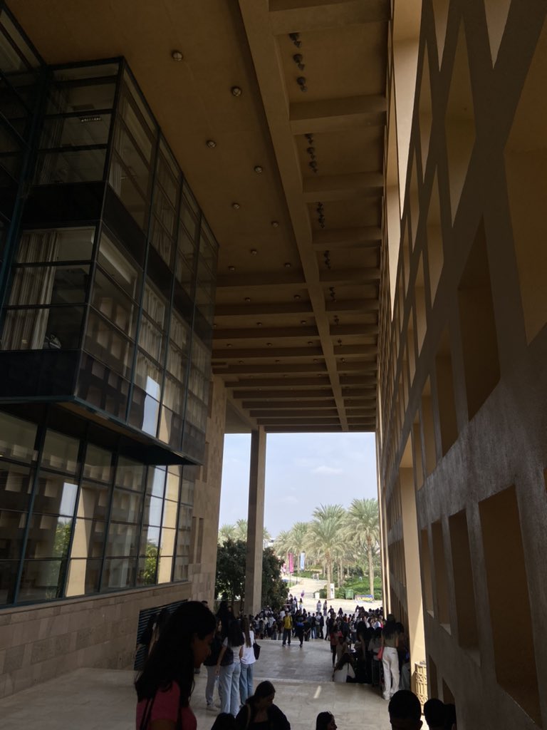 NoreenNagi's tweet image. Looking at the AUC gardens from the Library Boxes. What a view. 

#JRMC2202  #JRLweb