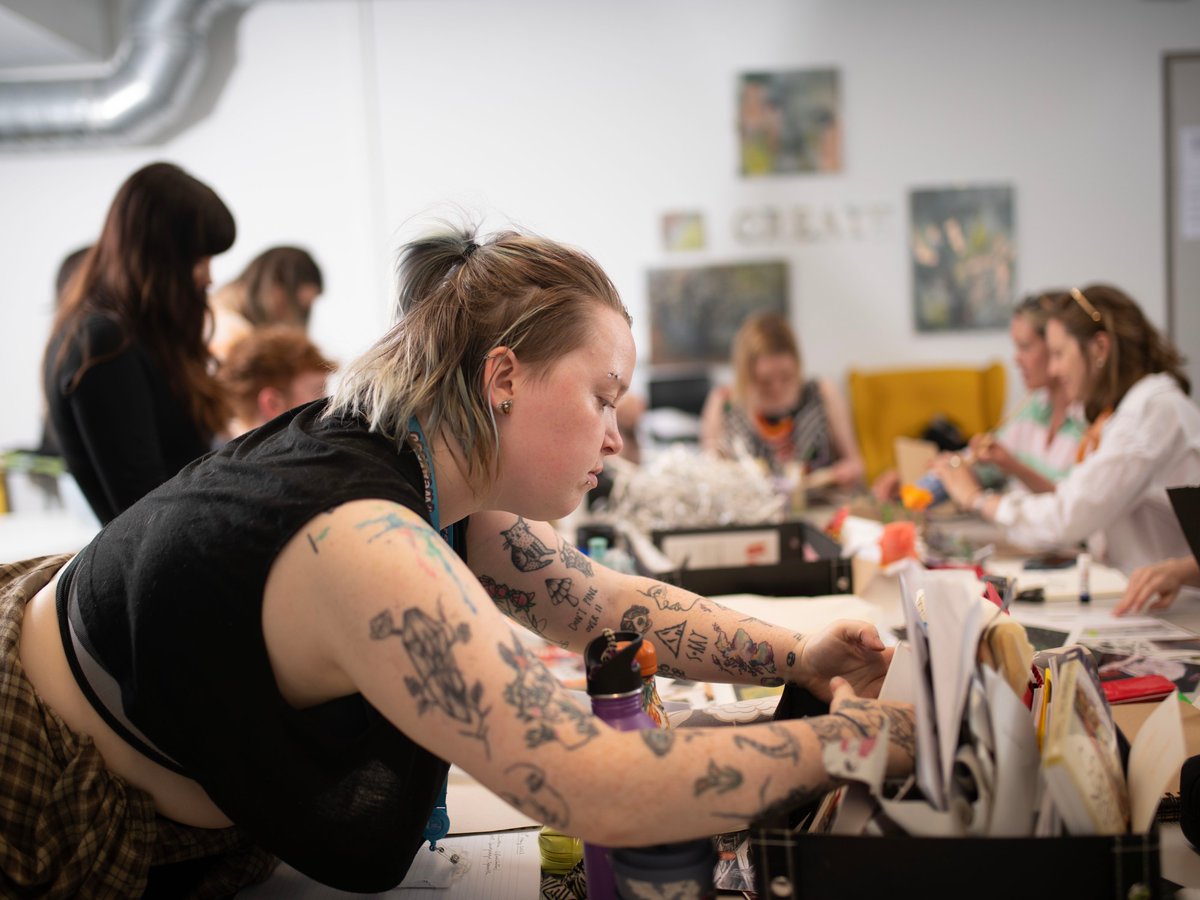 BelfastSchArt's tweet photo. Very excited for the upcoming Frontiers - Arts Therapies Conference, co-curated by Dr Pamela Whitaker: …https://t.co/DLJ4B3LAEU The first all-Ireland arts therapies conference to gather arts therapists together from Ireland and Northern Ireland for showcasing best practice! https://t.co/ytaWoPMyZl