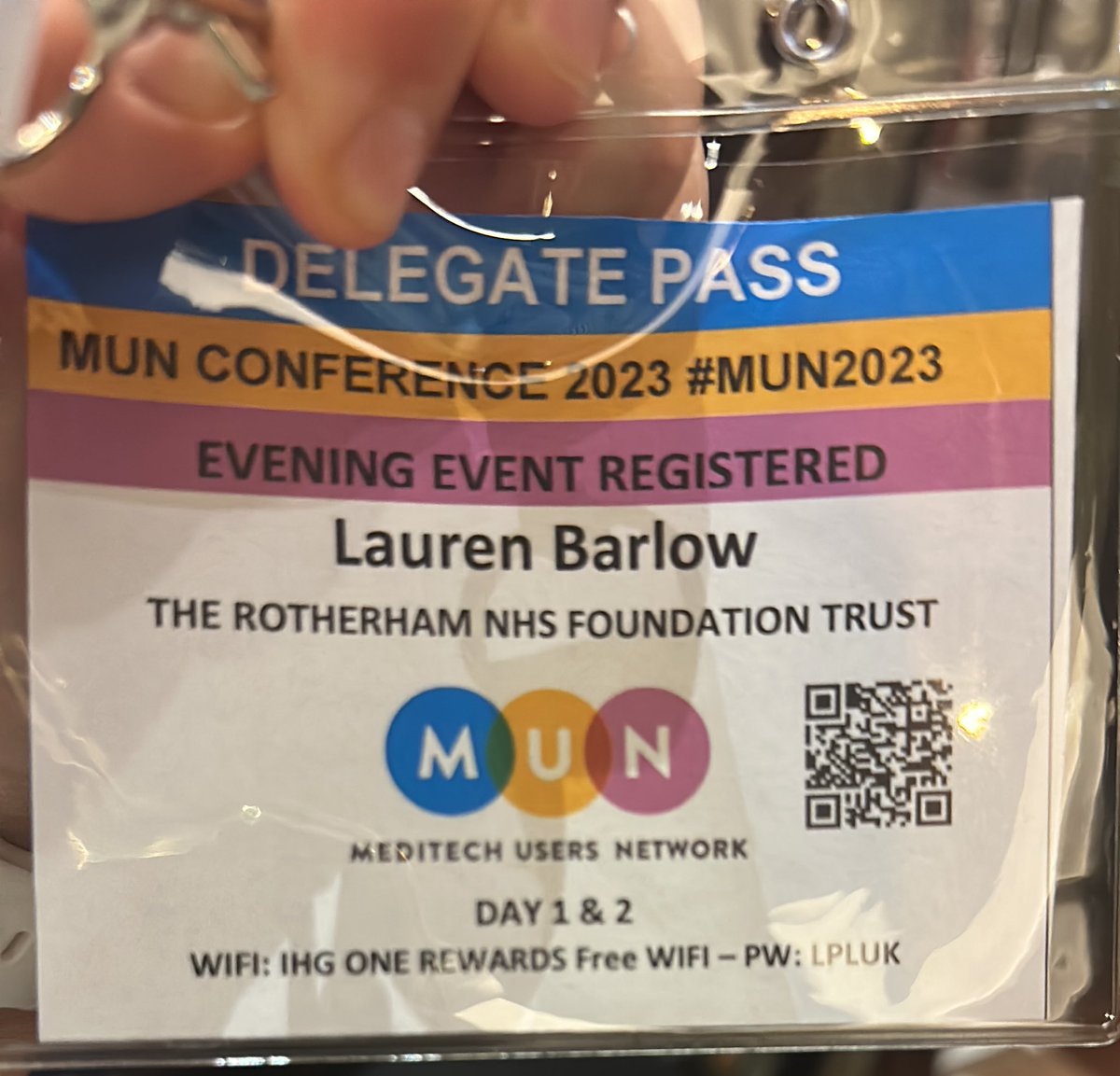 Lauren tweet media