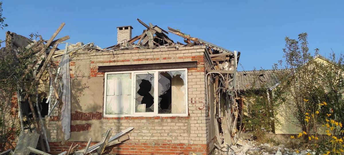 Ворог вів вогонь по 22 містах та селах Запорізької області – зафіксовано 122 удари
Надійшло 22 повідомлення про руйнування житлових будинків, господарських споруд та об'єктів інфраструктури. Без постраждалих
- Юрій Малашко ЗОВА
#Запоріжжя #Zaporizhzhia