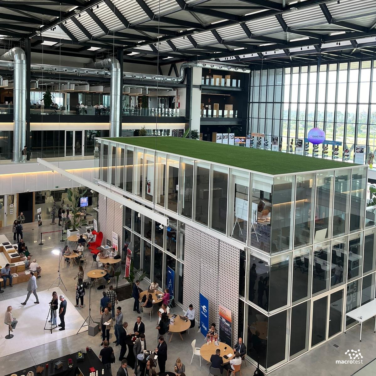 macrotest_ok's tweet photo. ¡Estamos emocionados de asistir de nuevo a #BNEW2023! 🚀
Hoy presenciamos charlas muy interesantes sobre #salud, #sostenibilidad, y de mucho #talento 👏🏻👏🏻
@BnewWeek #evento #BCN #negocios #Barcelona #Tecnología #Innovación #startup #macrotest #BNEW #ODS8 #ODS9 #ODS17 #Macrotest https://t.co/Tkx8UKVLB3