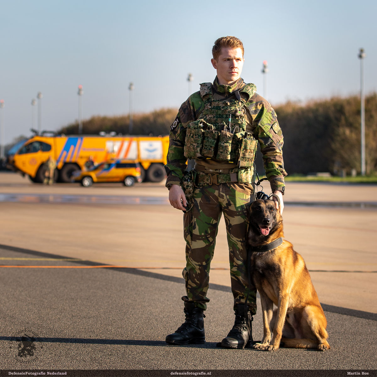 <a href="/Kon_Luchtmacht/">Koninklijke Luchtmacht</a> Ze zijn van onschatbare waarde net als hun geleiders / bazen helden die onze mensen en kisten 24/7 beschermen en bewaken. Vandaag zijn je allemaal jarig geef ze een mooie dag 🐕🐕🐕