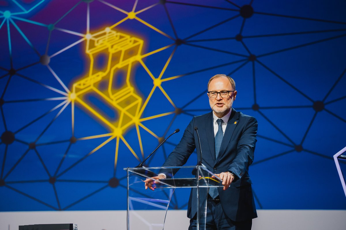 certlv's tweet image. (LV) 🚀 Piedāvājam ieskatu mūsu #CyberChess2023 konferences pāris spilgtākajos atklāšanas momentos! 
(ENG) 🚀Dive into the highlights of our #CyberChess2023 conference opening plenary! 📸