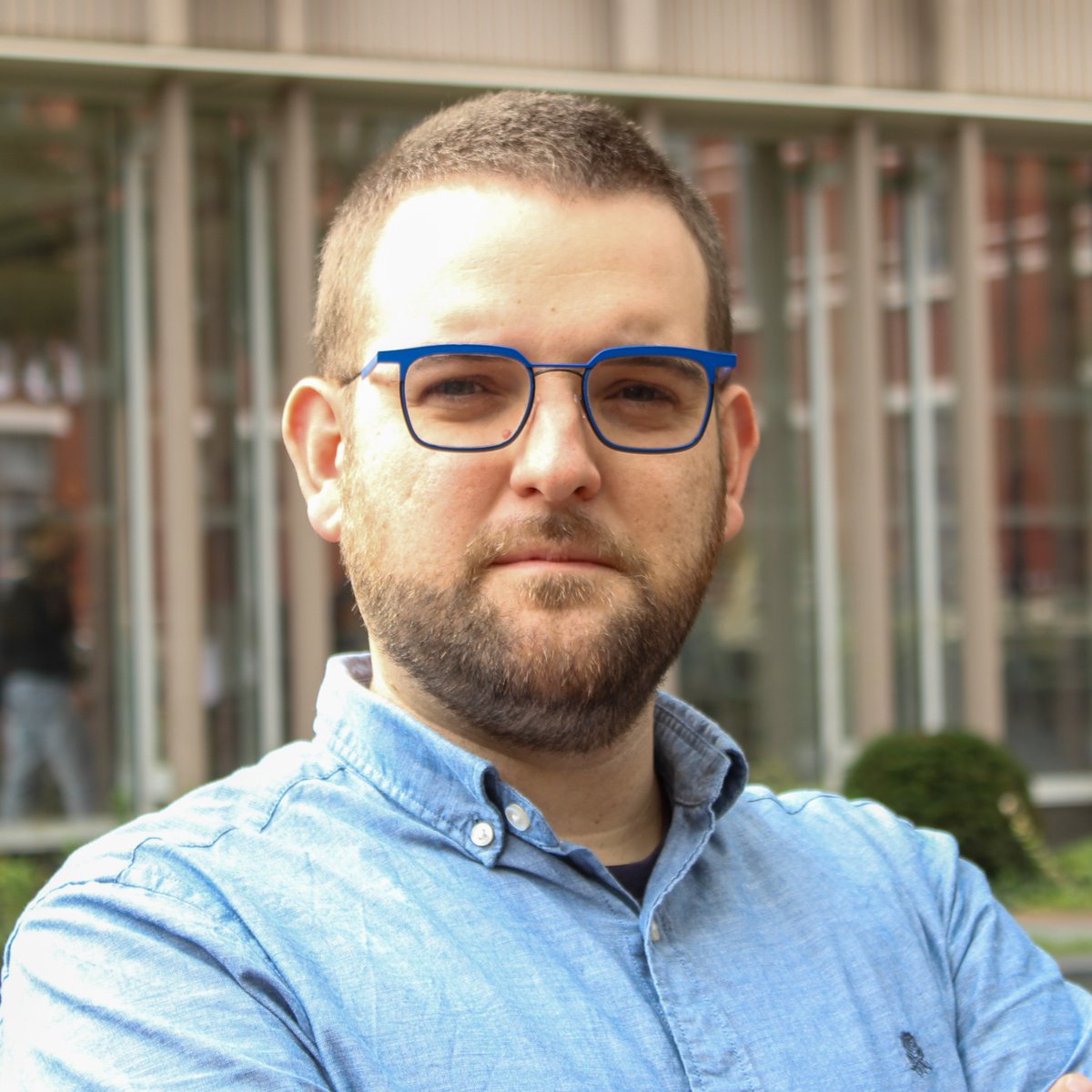 EspolLille's tweet image. Meet Joseph Earsom, Assoc. Prof. in Environmental &amp;amp; Climate Policy at #ESPOL! 🌍
📖He specializes in global climate governance and will teach courses like "Green Political Theory", The European Green Deal", and more! 🌿
#NewProfessor #GreenPolicy #SustainableDevelopment